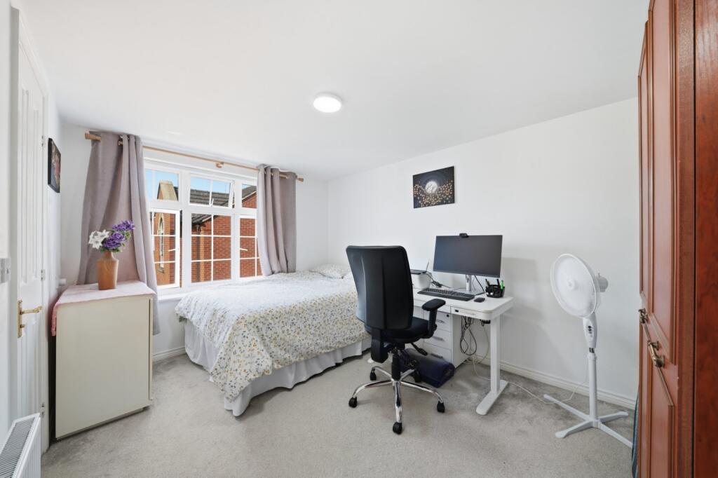 Apartment in Nottingham - More