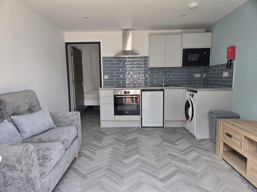 Main image of property: Coach House, Pershore Road, Stirchley, Birmingham, B30 2YJ