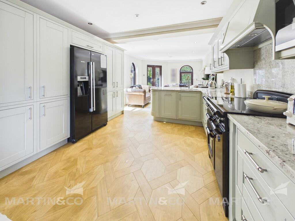 Main image of property: Keepers Close , Rossington