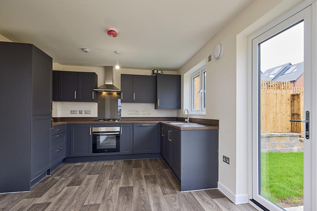 House in Wakefield - View 5
