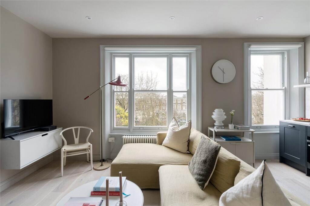 Main image of property: St James's Gardens, London, W11