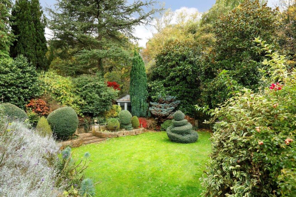 12, Wool Road photo 4