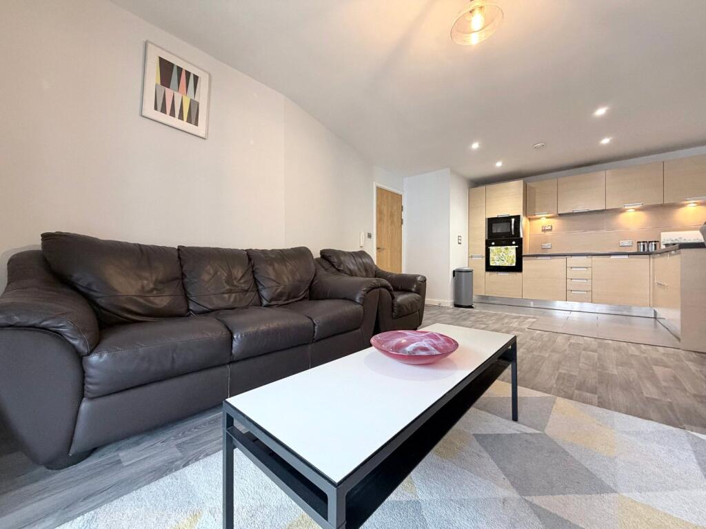 Apartment in Manchester - View 4