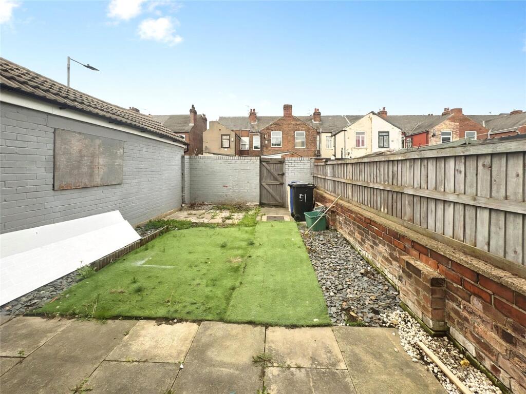 House in Doncaster, South Yorkshire - More