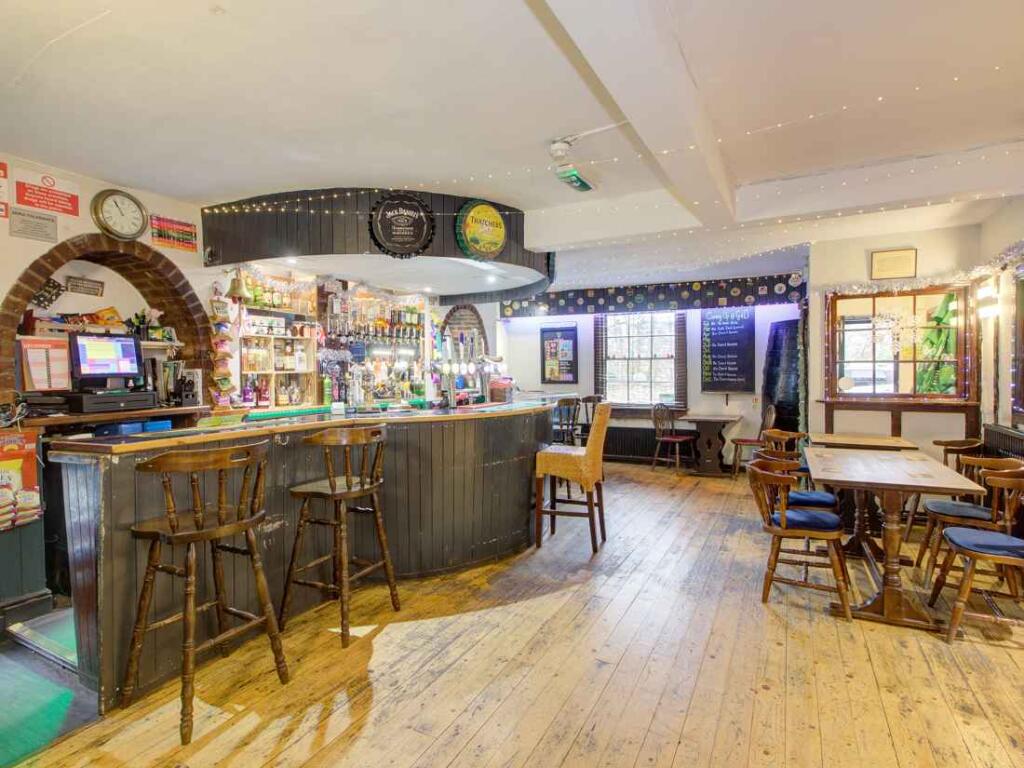 Additional image 2 of W-621891 - George & Dragon, 223 London Road East, Bath BA1 7NB