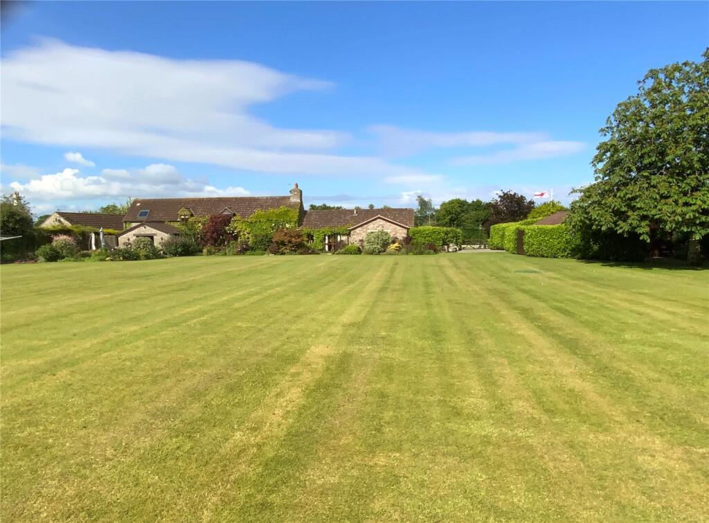 Claverham, Somerset, BS49 photo 2
