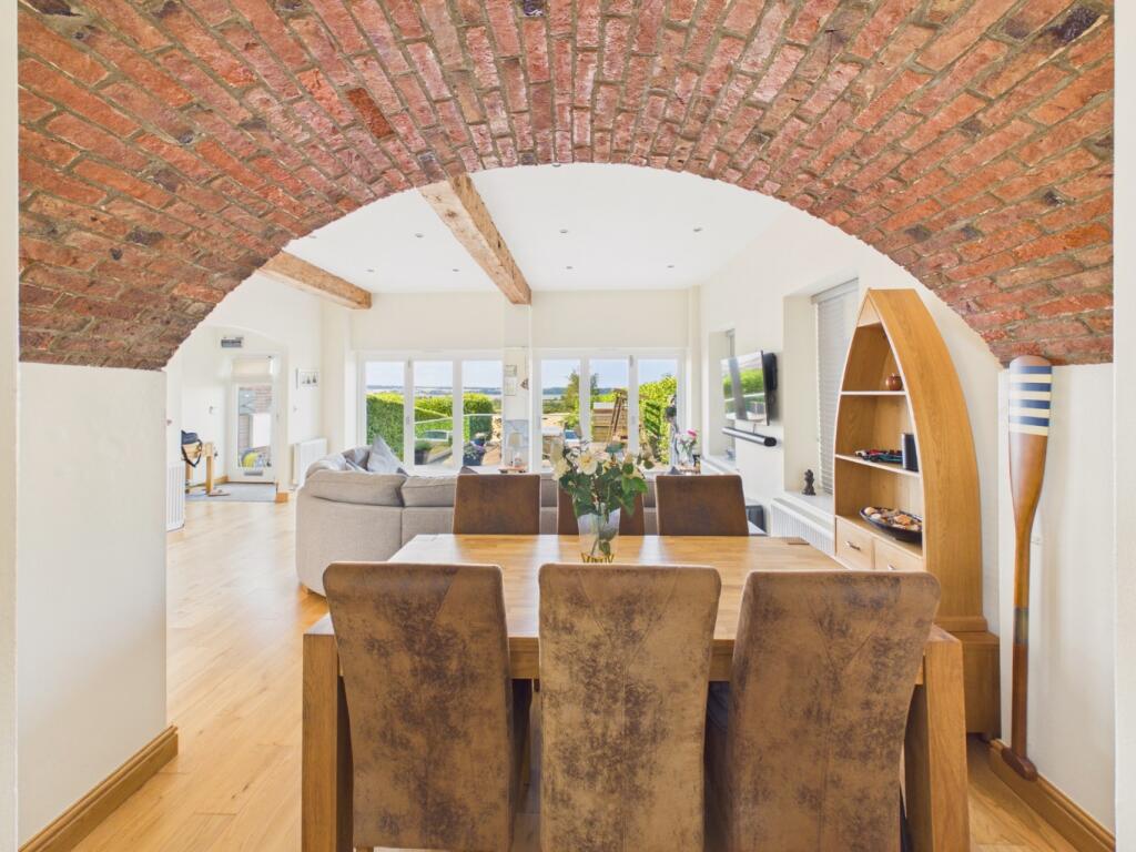 House in Barton-upon-Humber - More