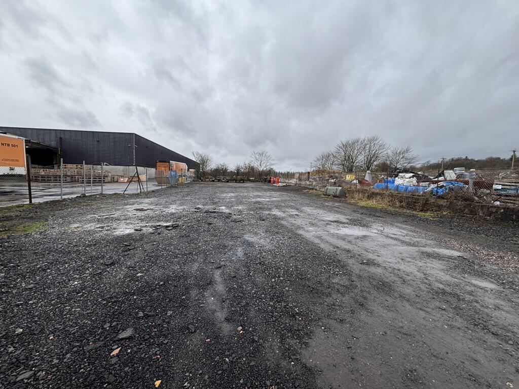 Main image of property: Workshop and Yard, Stirling Road, Milnathort, Kinross, KY13 9XG