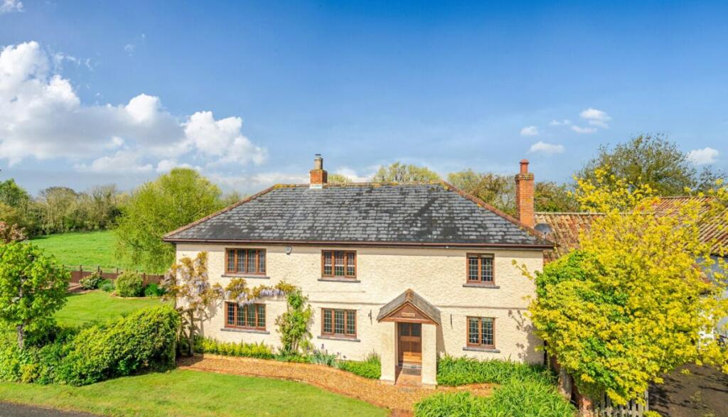 Main image of property: Keysoe Row East, Keysoe, Bedford