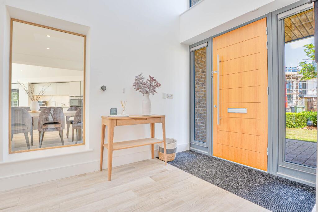 Ferranti Place, Oakgrove, MK10 - View 3