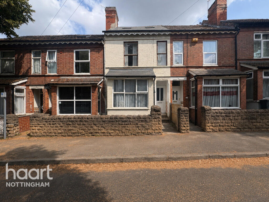 4-bed terraced on Derby Grove, Radford, £220,000