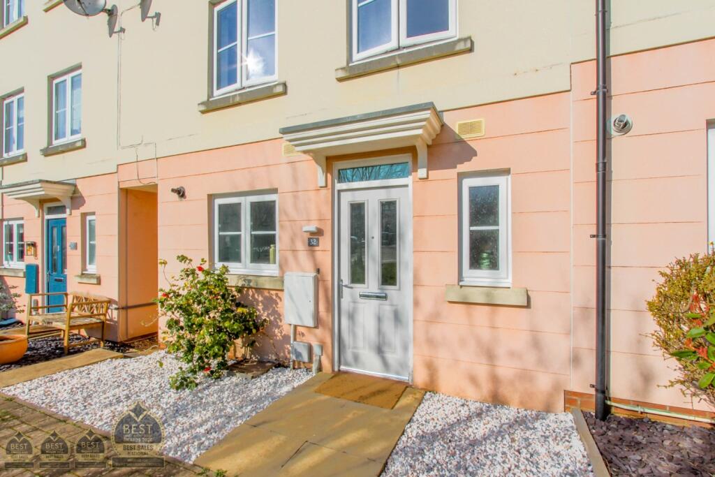 Main image of property: 32 Yorkley Road, Cheltenham