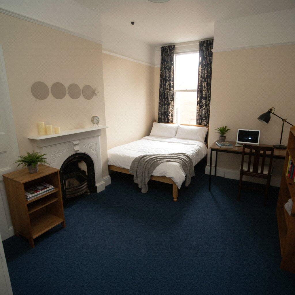 5 bedroom house for rent