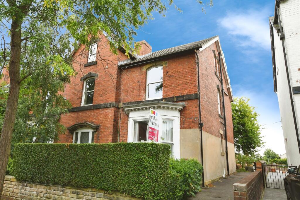 Apartment in Sheffield, South Yorkshire - View 5
