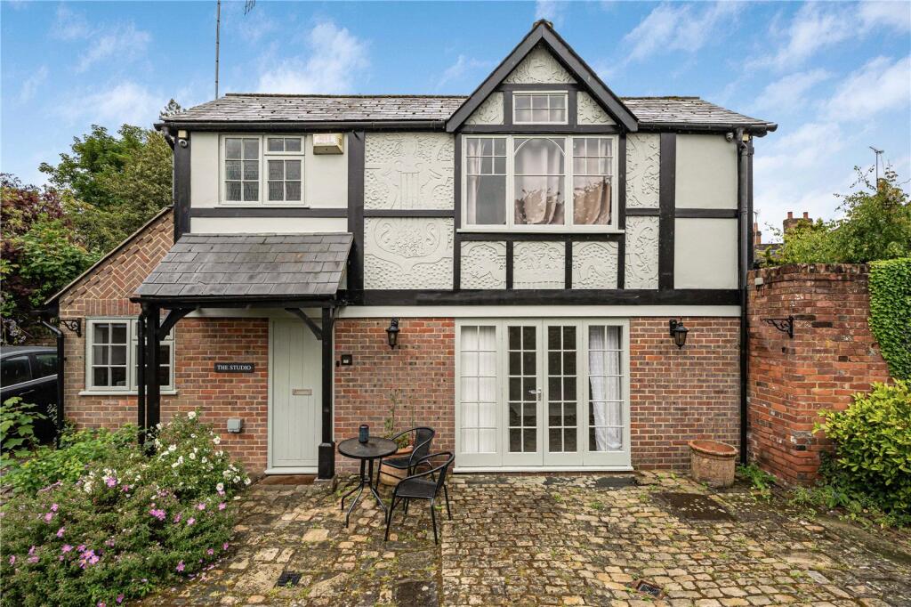 Main image of property: West Street, Marlow, Buckinghamshire, SL7
