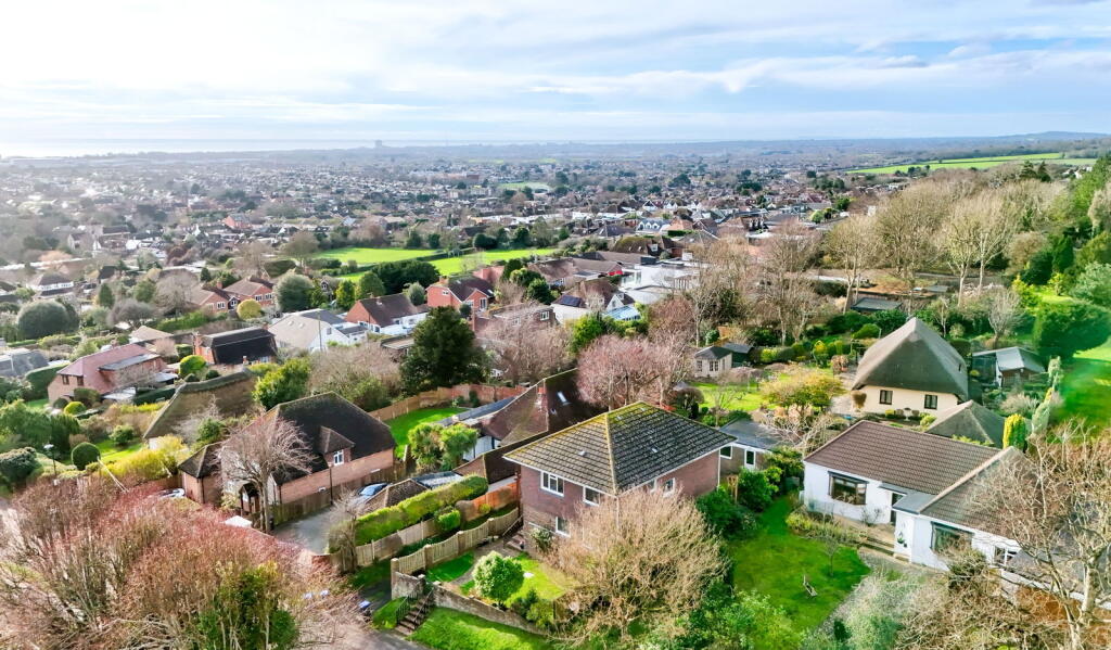 Mill Road, North Lancing photo 2