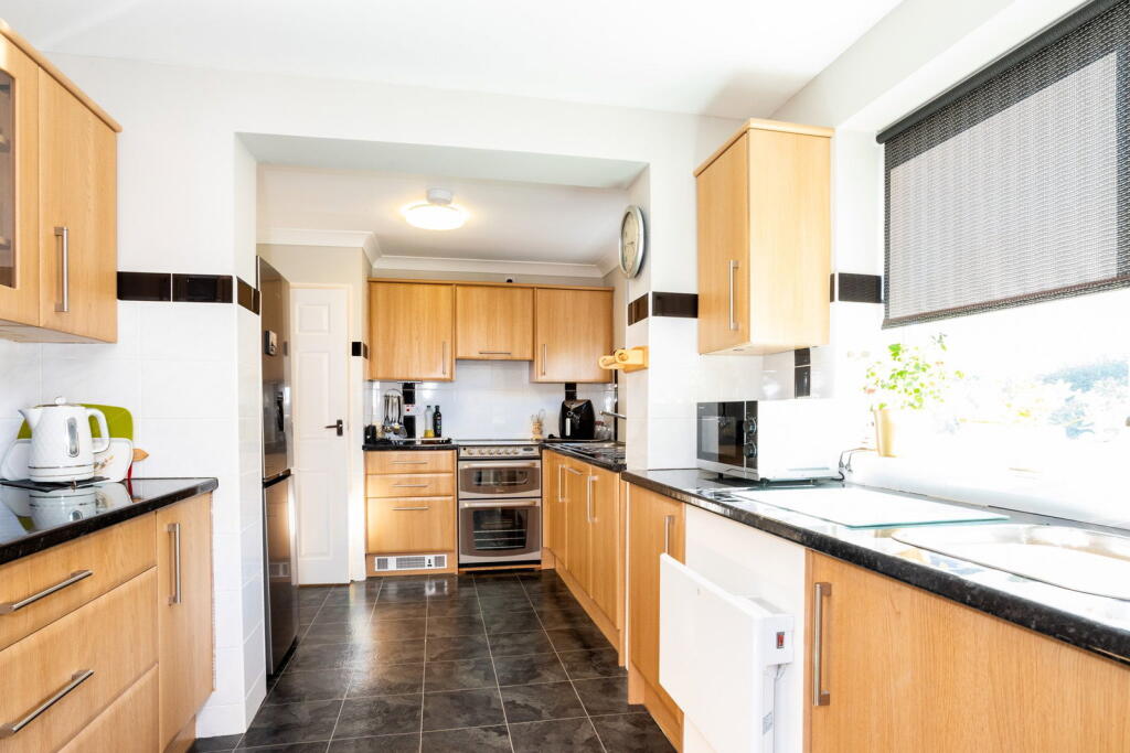 House in Canterbury - View 5