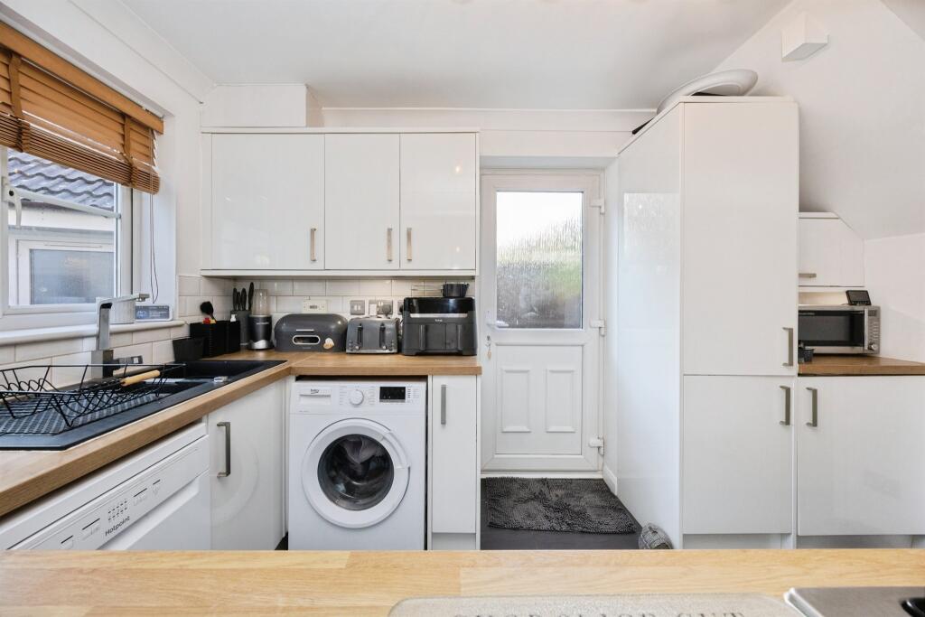 House in Ashford, Bridgefield, Kingsnorth - View 4