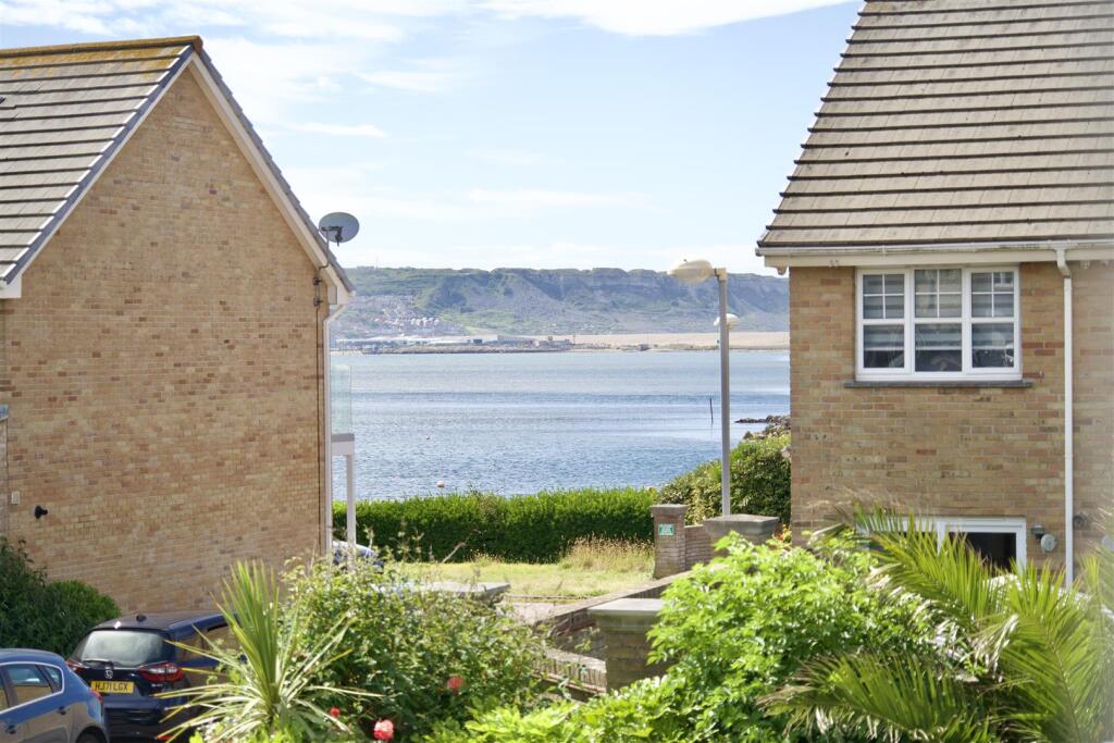 Smallmouth Close, Weymouth photo 4