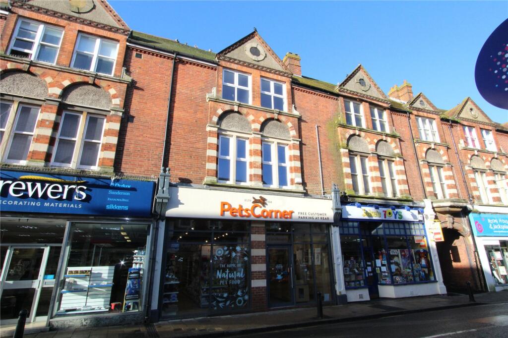 Main image of property: Chapel Street, Petersfield, Hampshire, GU32