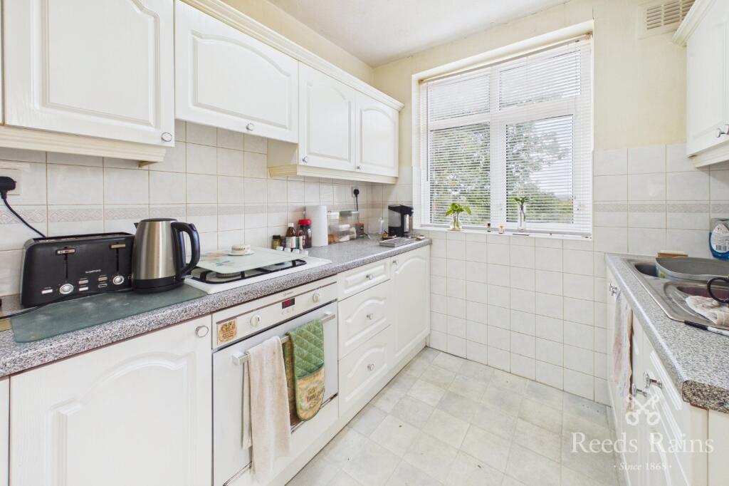 House in Kirklees, Scholes - View 5