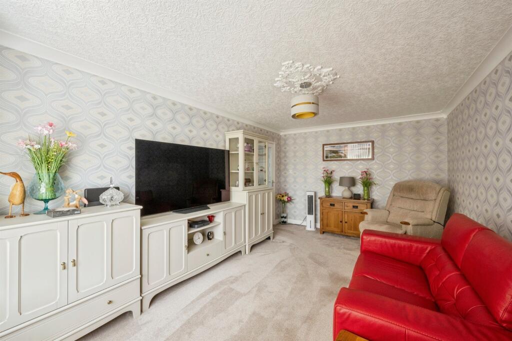 House in Burringham, North Lincolnshire - View 5