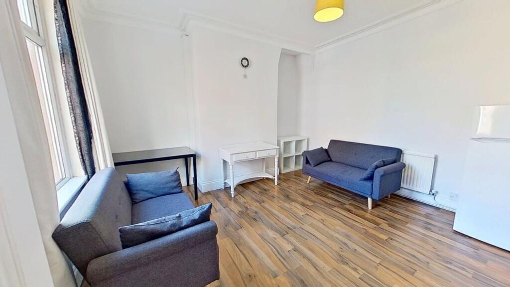 Main image of property: Kelsall Terrace, Hyde Park, Leeds, West Yorkshire