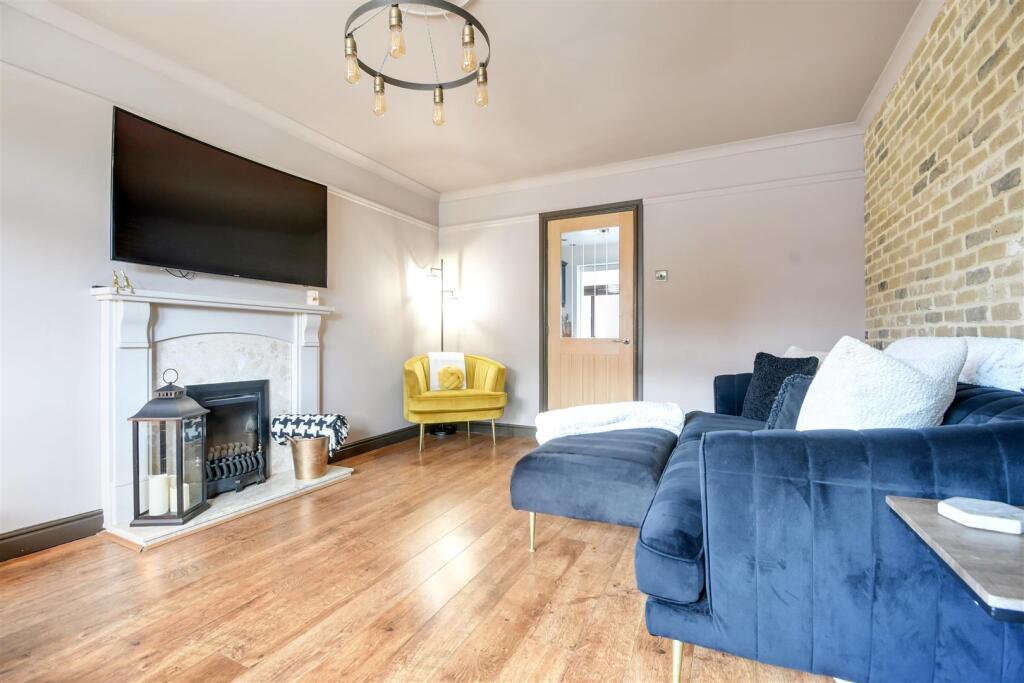 House in Broughton, North Lincolnshire - View 5
