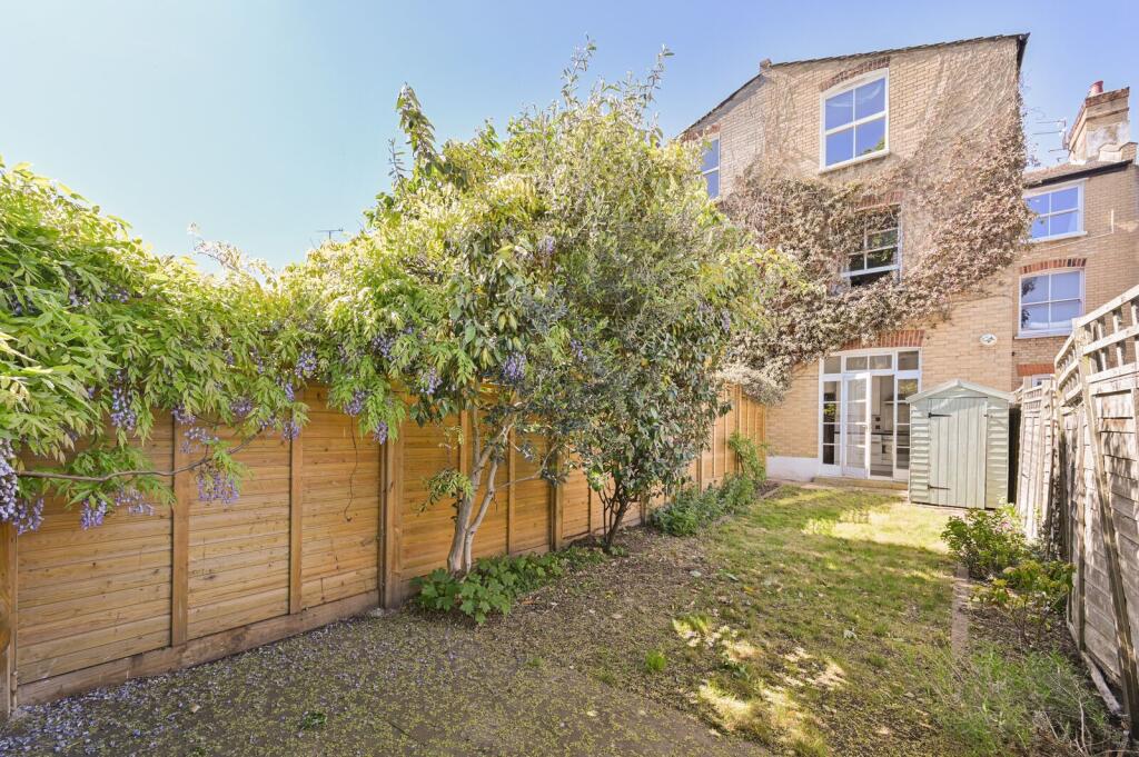 Main image of property: Drakefield Road, Balham, London, SW17