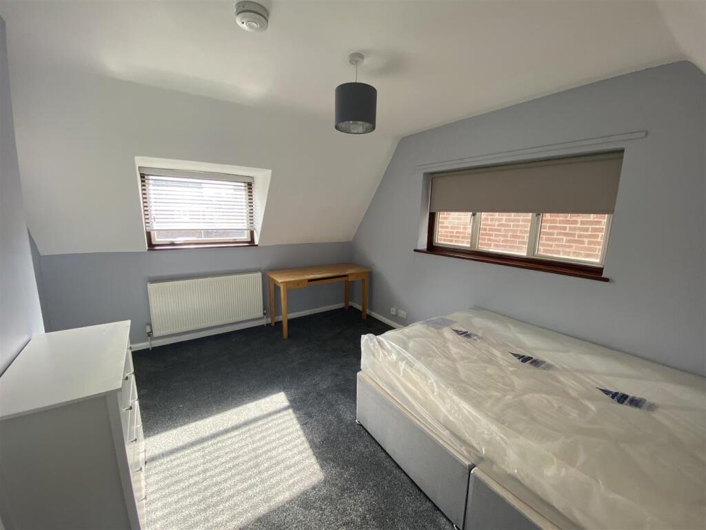 Additional image 20 of Roe Green Lane, Hatfield