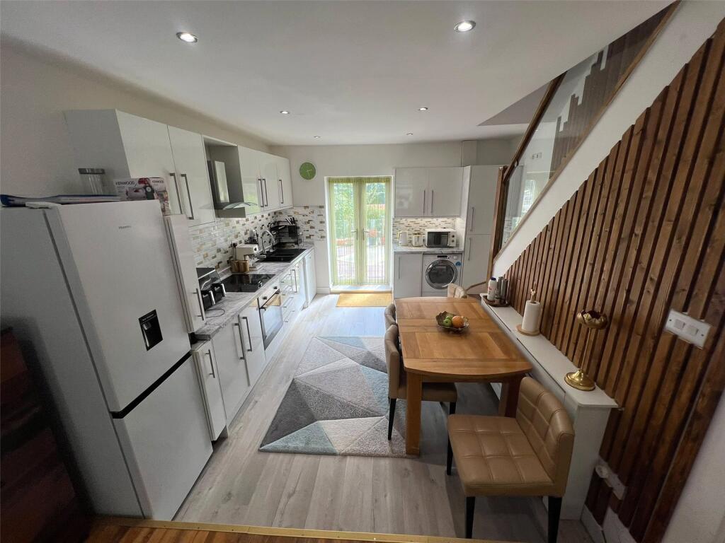 House in Rossendale, Nun Hills - View 4