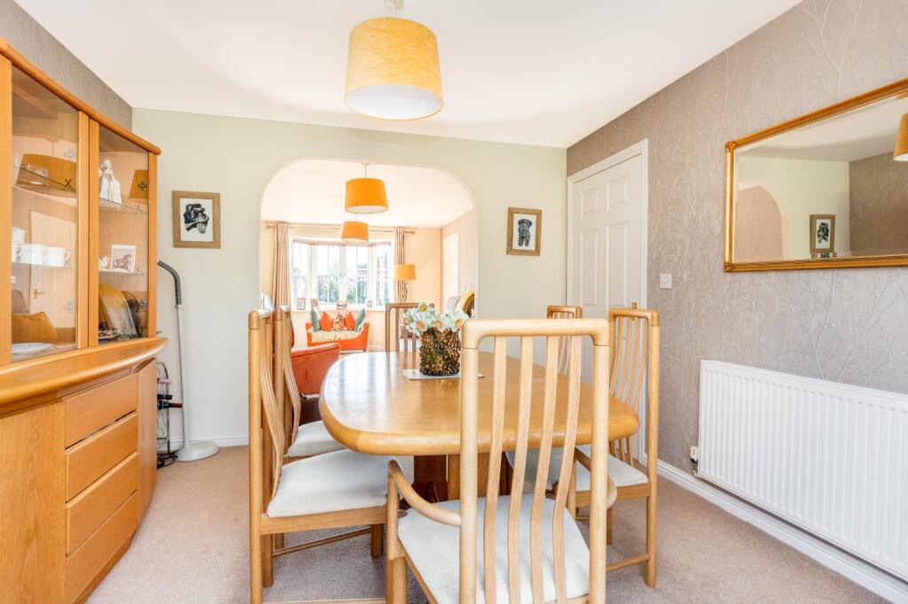 House in Stevenage - View 5