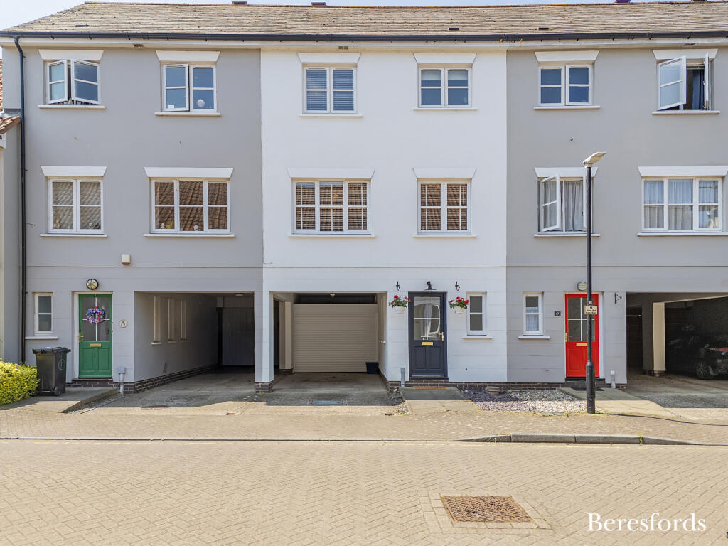 Main image of property: Gate Street Mews, Maldon, CM9