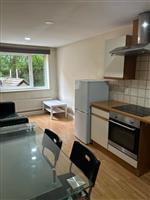 Main image of property: Flat 2, 205 Clarendon Road, Leeds, LS2 9DU