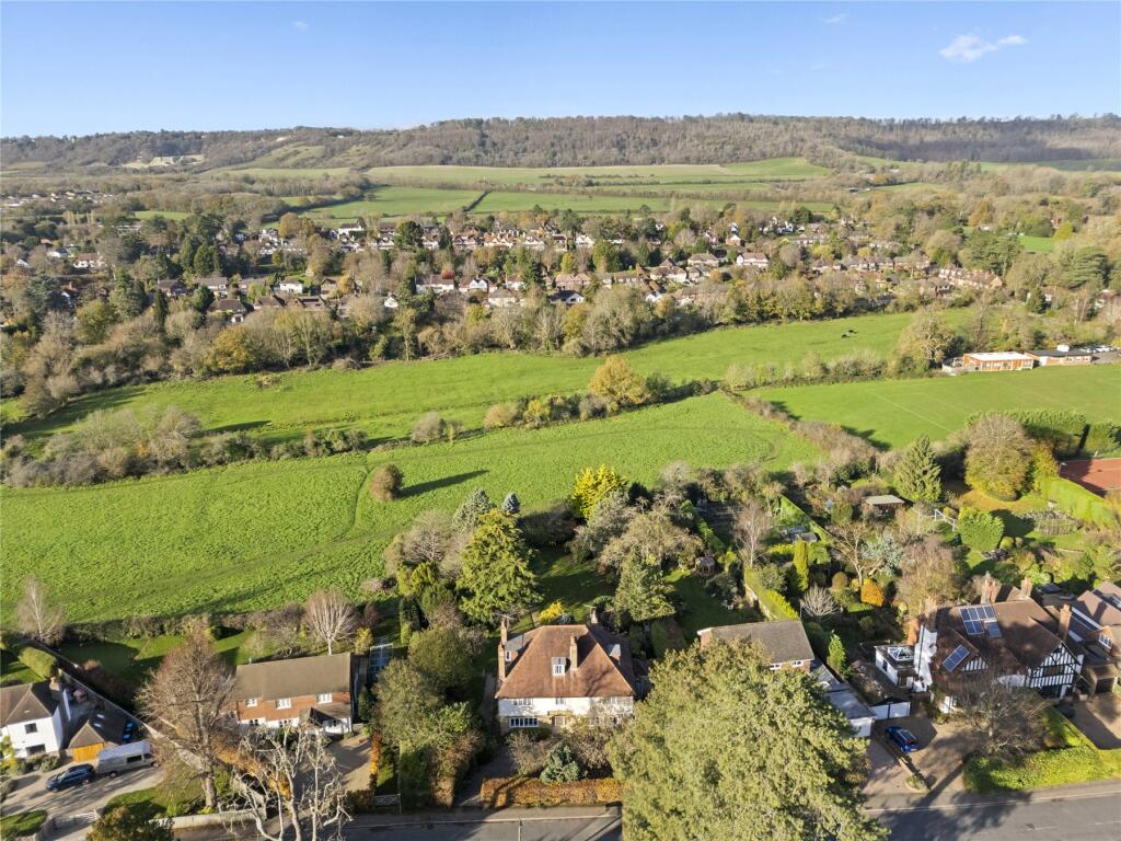 Main image of property: Detillens Lane, Oxted, Surrey, RH8