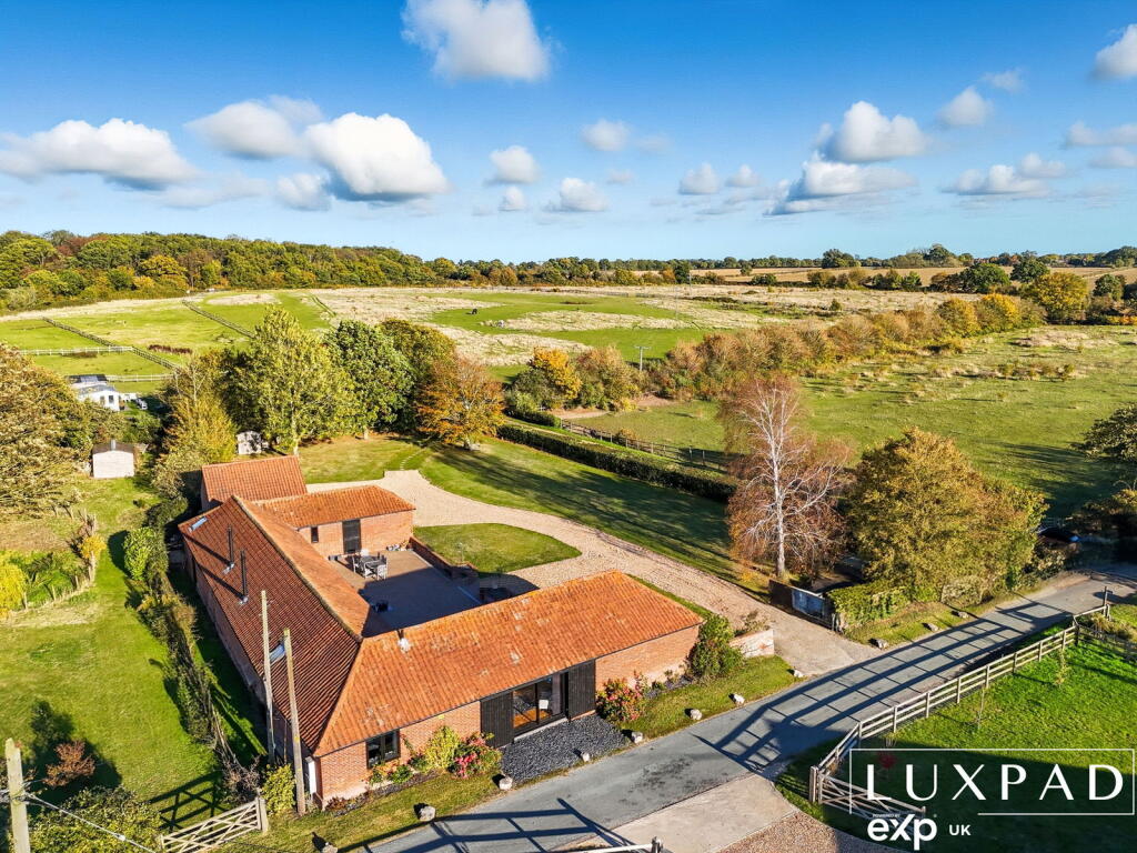 Main image of property: Mannings Farm Barn, Castlings Heath, Groton, Sudbury, CO10 5EU