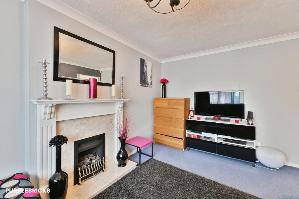 House in Stevenage - View 2