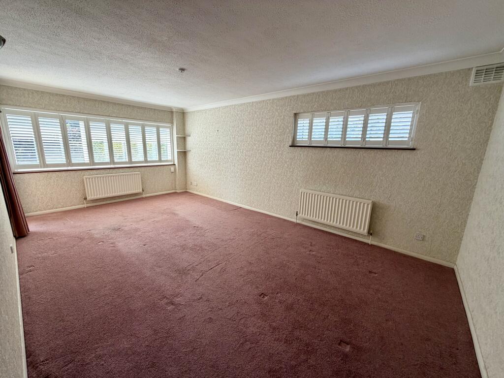 Apartment in Bournemouth, Westbourne - More