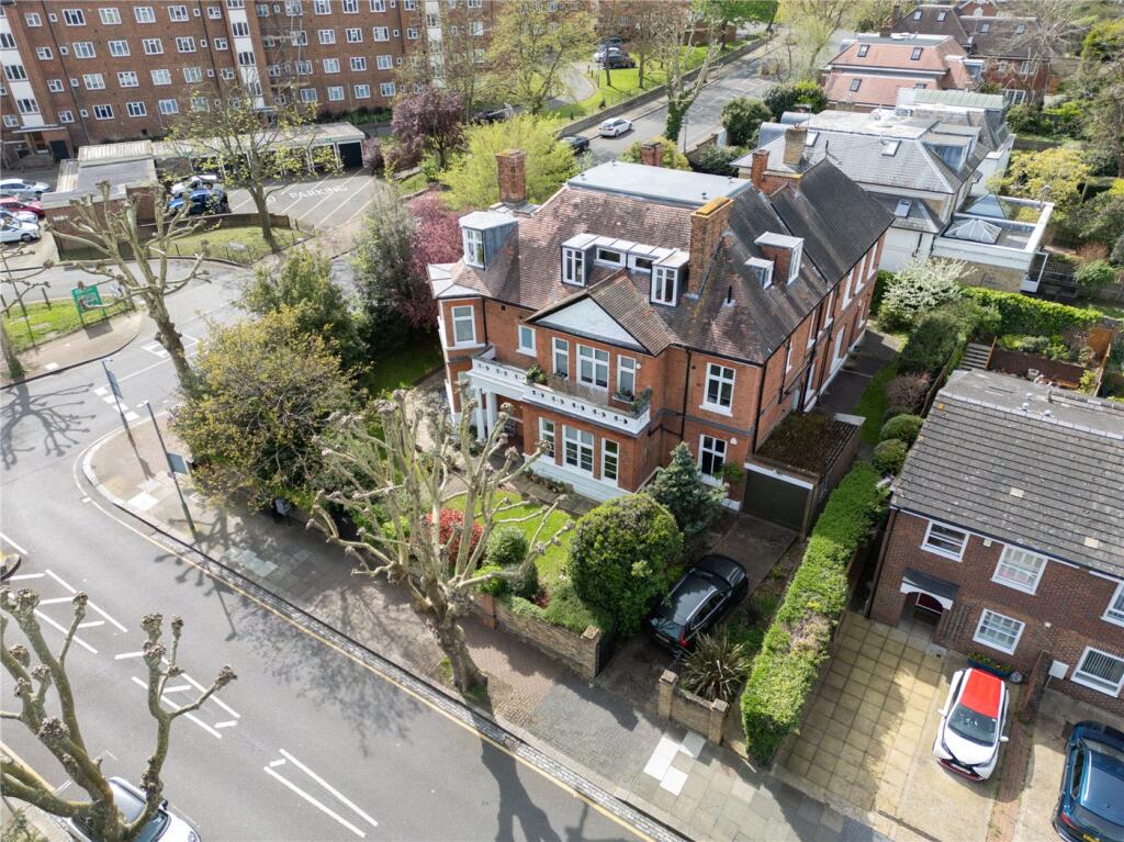 Gwendolen Avenue, London, SW15 photo 2