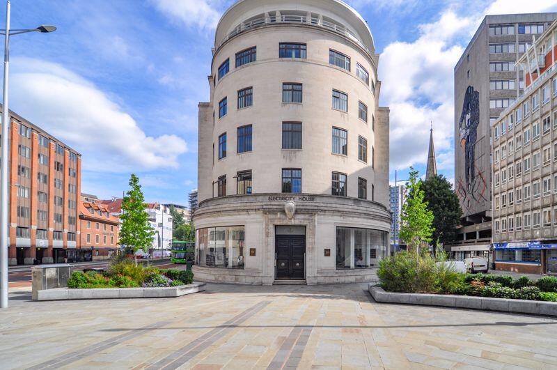 Apartment in Bristol - View 4