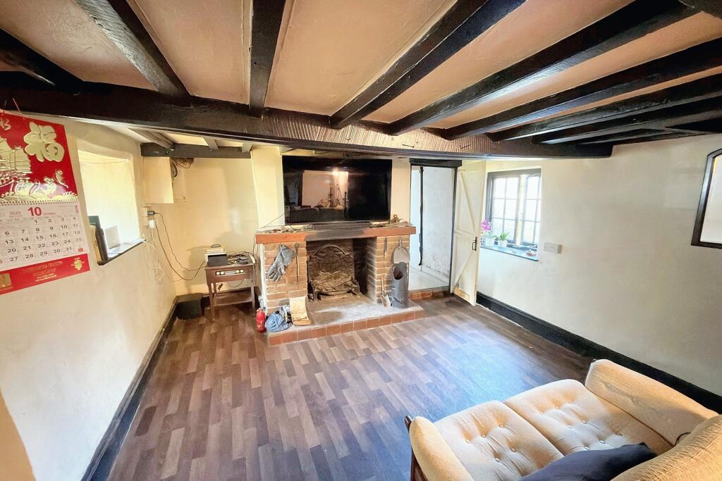 Verwood photo 4