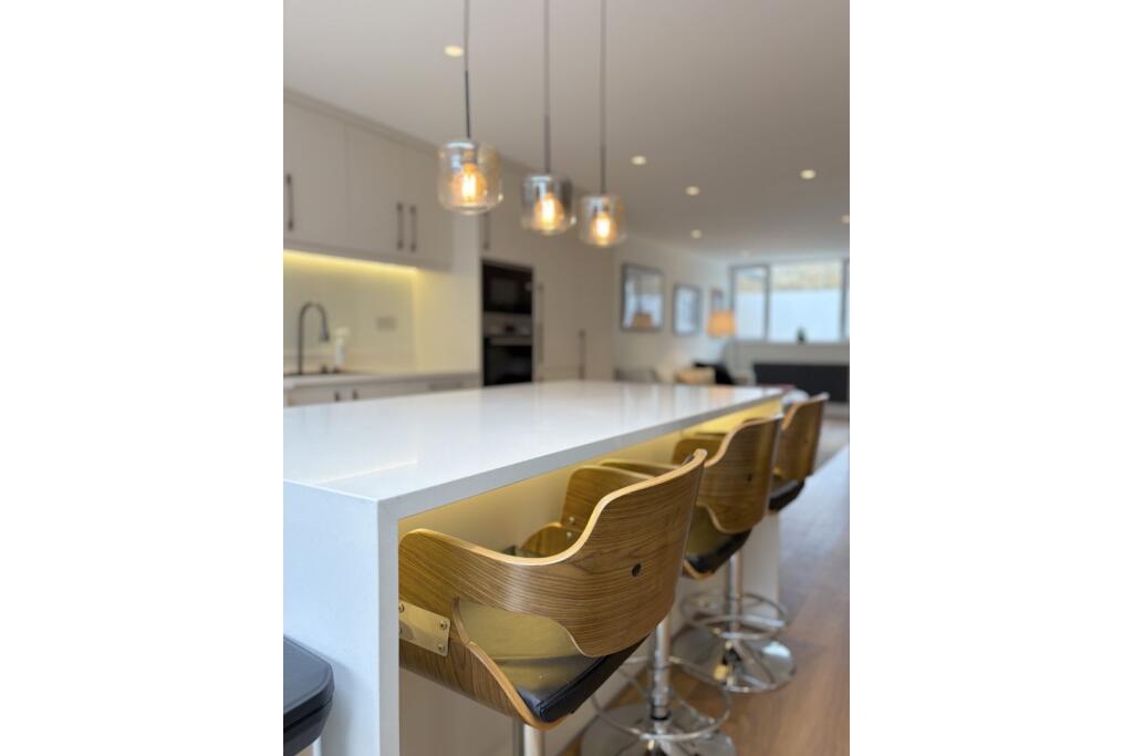 House in London - View 4