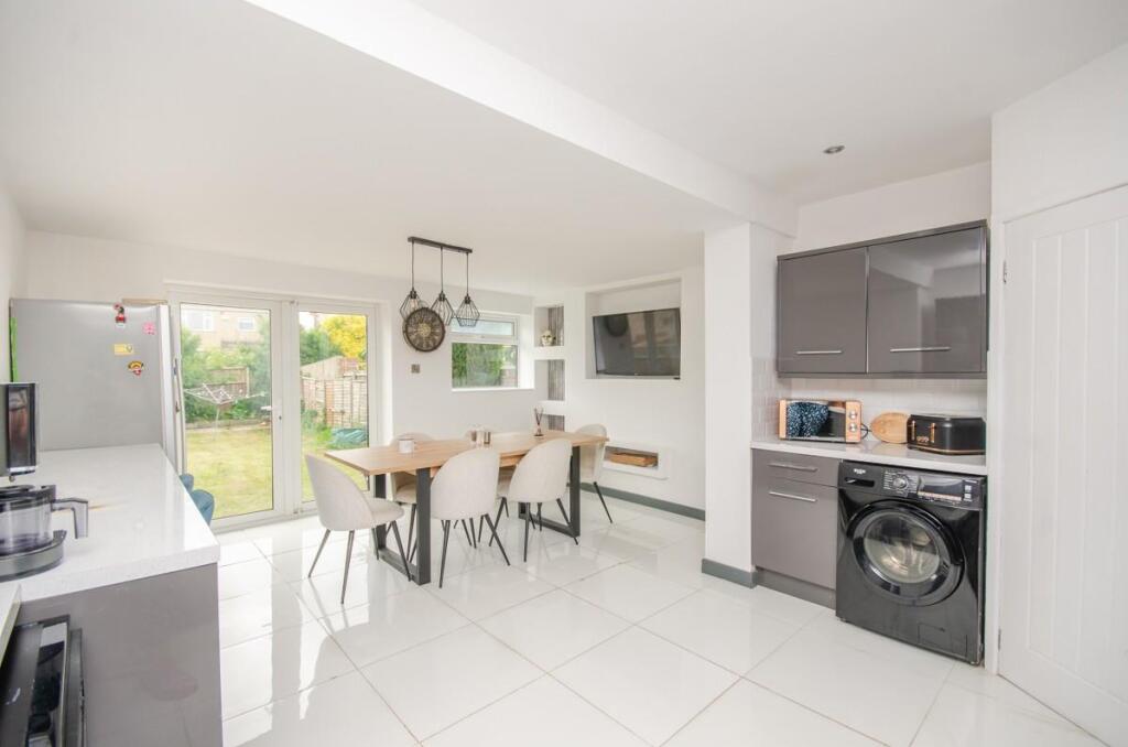 House in Bristol, Mangotsfield, Staple Hill and Mangotsfield - View 2
