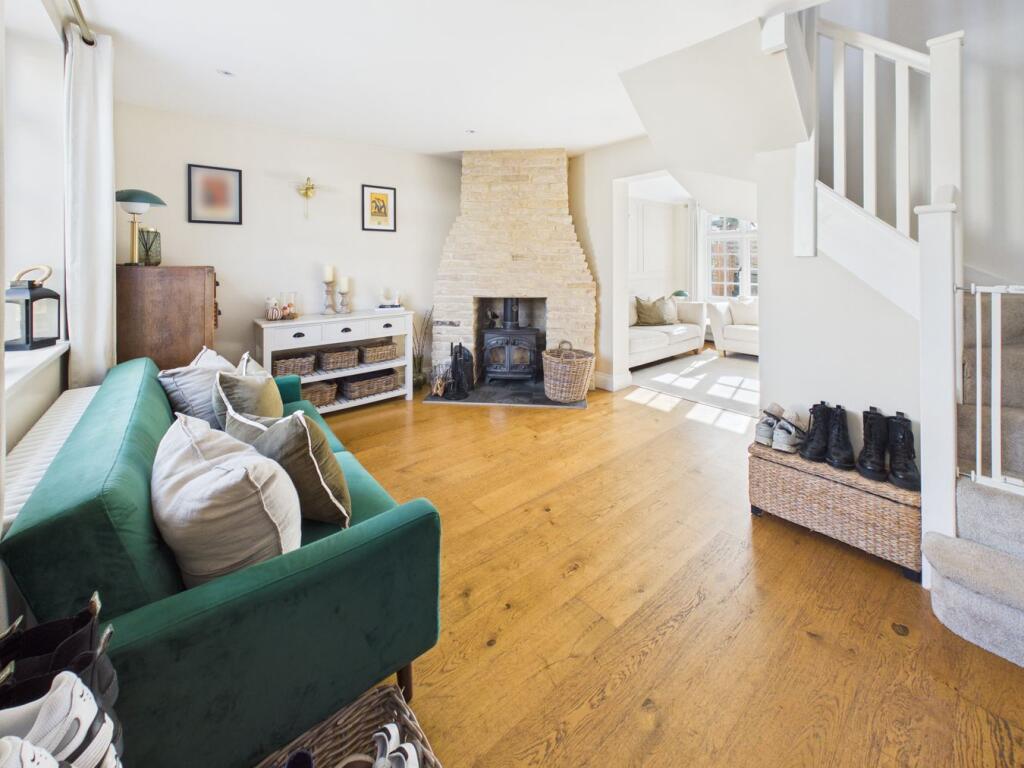 House in Stevenage - More