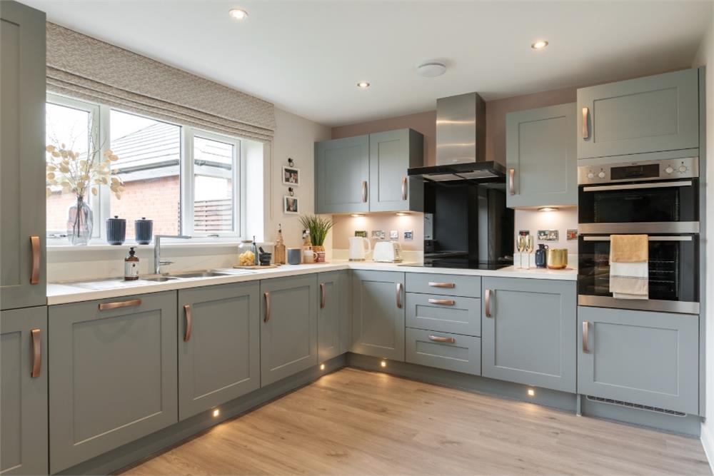 House in Nottingham, Trowell Moor, Bramcote - More