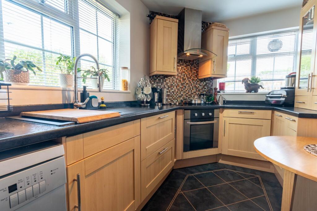 Bircham Close, Bingley, West Yorkshire, BD16 - View 2