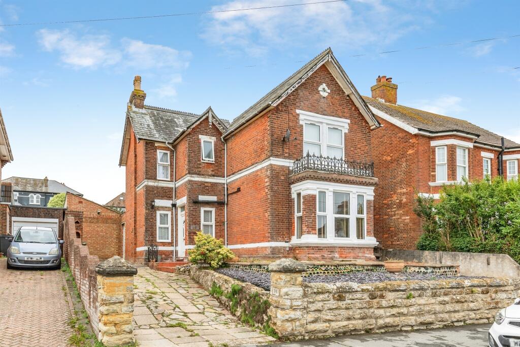 House in Tonbridge