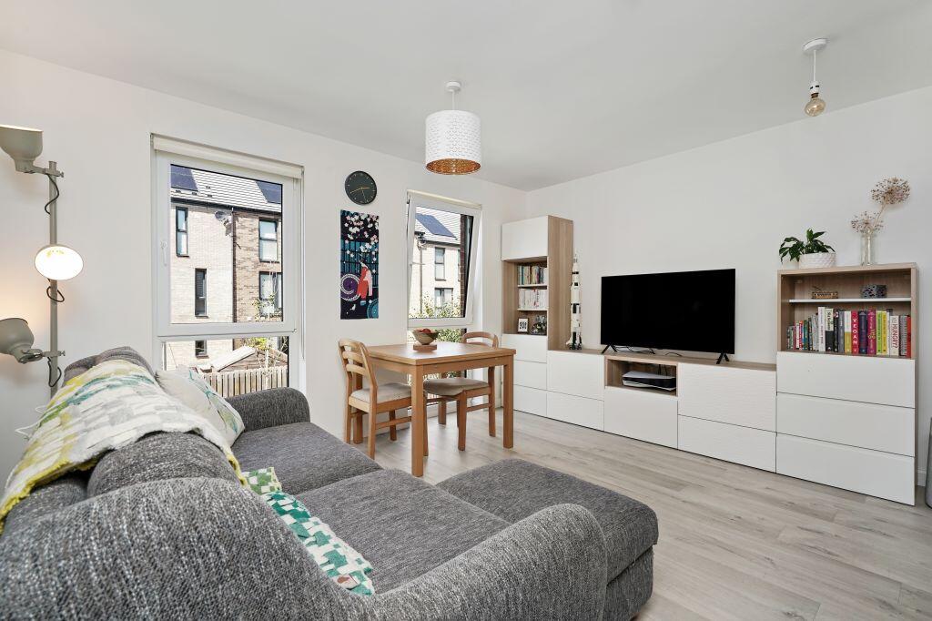 22 Adamslaw Place, Portobello, Edinburgh, EH15 1BN photo 3