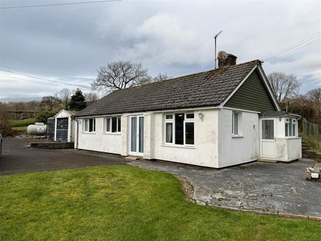 Main image of property: Trefilan, Talsarn, Lampeter