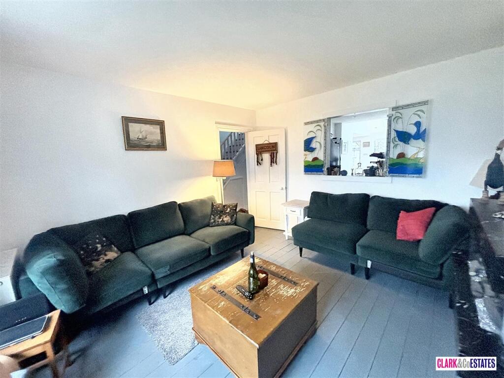 House in Exeter, Devon - View 4